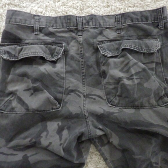Wrangler Pants Men's 36 X 30 Camo Cargo Regular Taper Utility Military 9 Pockets - Picture 2 of 8
